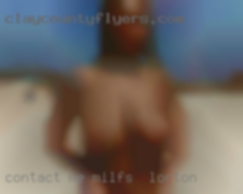 Contact me   so we milfs in Lorton can have some fun....