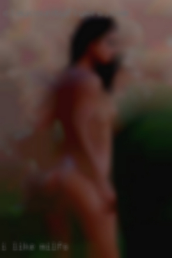 I like to do all for milfs things outdoors.