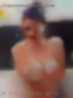 I'm very approachable and at swinger party easy going.