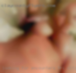 Looking for a connection not encounters tri-cities TN just sex.
